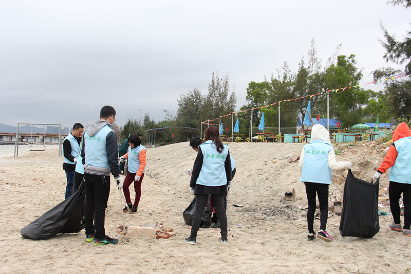 1月14日,市环保局联合污水厂开展环保志愿活动6_副本.jpg 1月14日,市环保局联合污水厂开展环保志愿活动6_副本.jpg