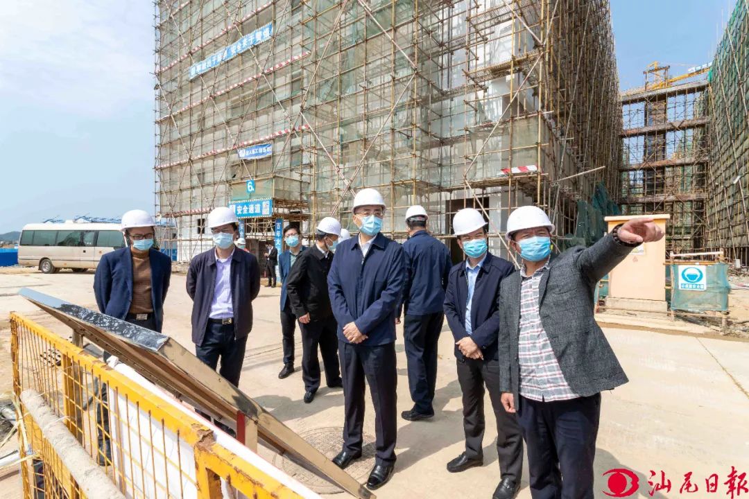 逯峰调研中央商务区和pc蛋蛋
高新区红草园区时要求抢抓生产建设 高规格高质量推动发展4.jpg