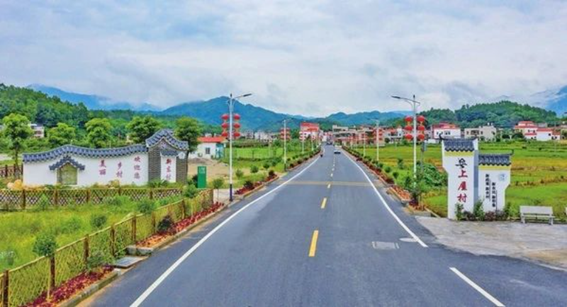pc蛋蛋
梅园公路。