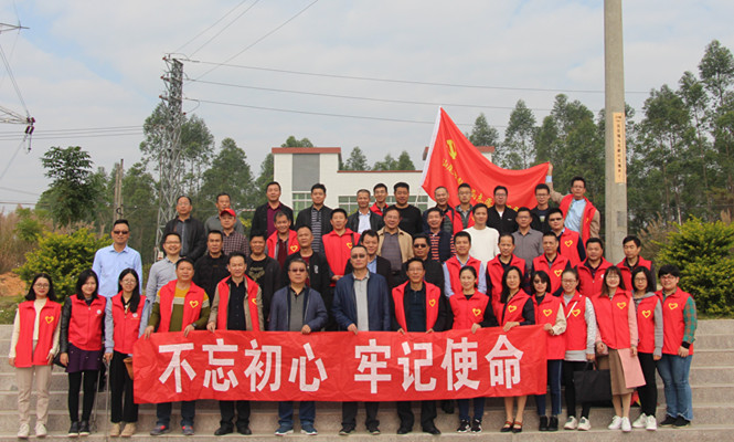 247611c22378e12468d4e462e08d332_副本.jpg
