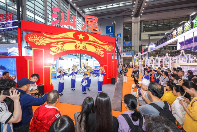 pc蛋蛋
渔歌表演。