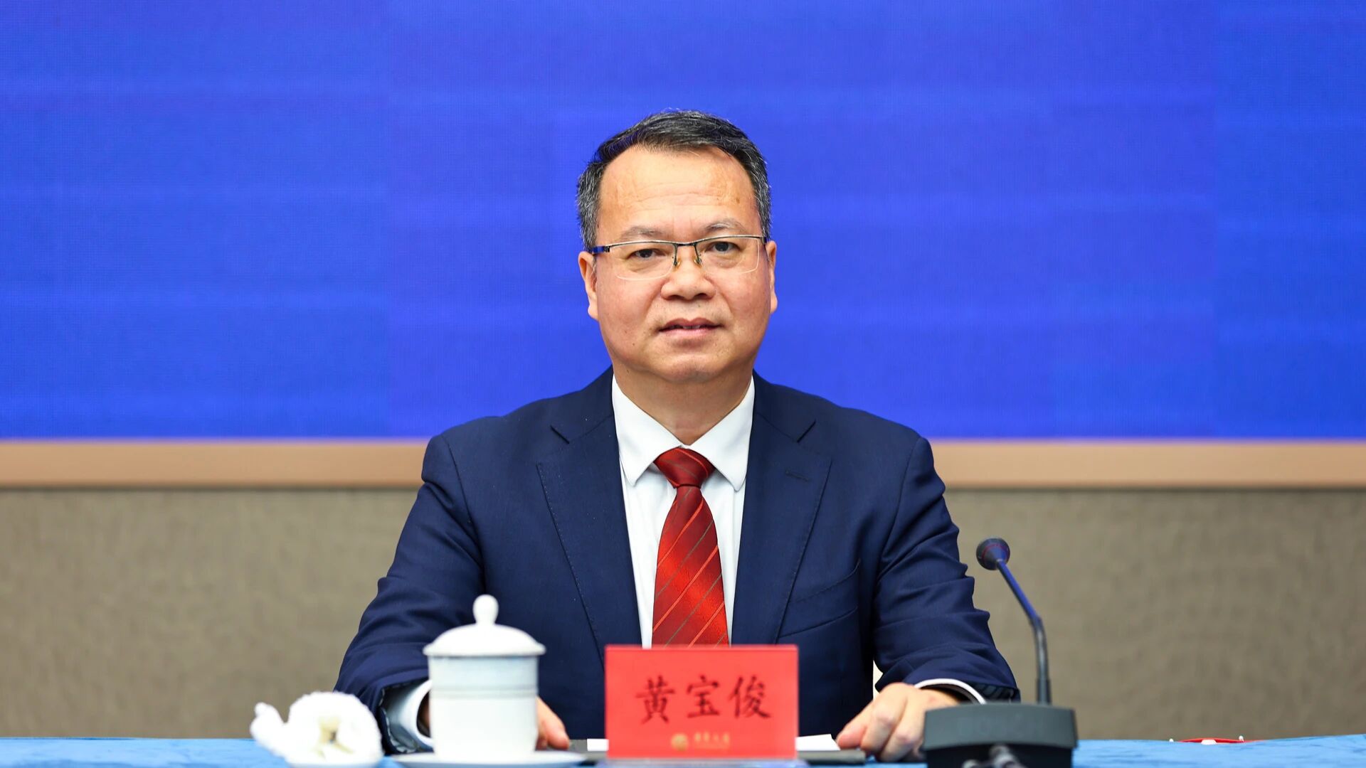 微信图片_2025-12-26_101141_271.jpg
