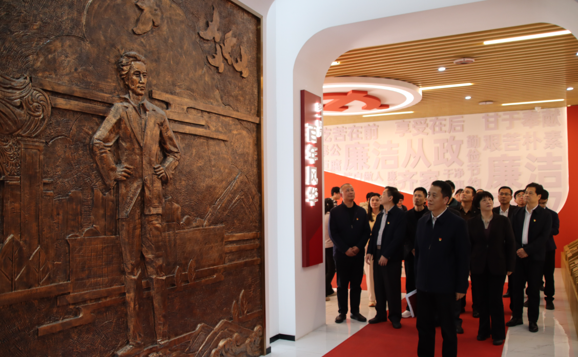 市审计局开展廉政警示教育