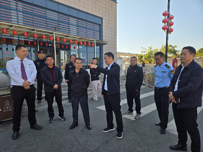市交通运输局党组书记、局长肖瞻赴城区、陆丰市检查春运工作开展情况