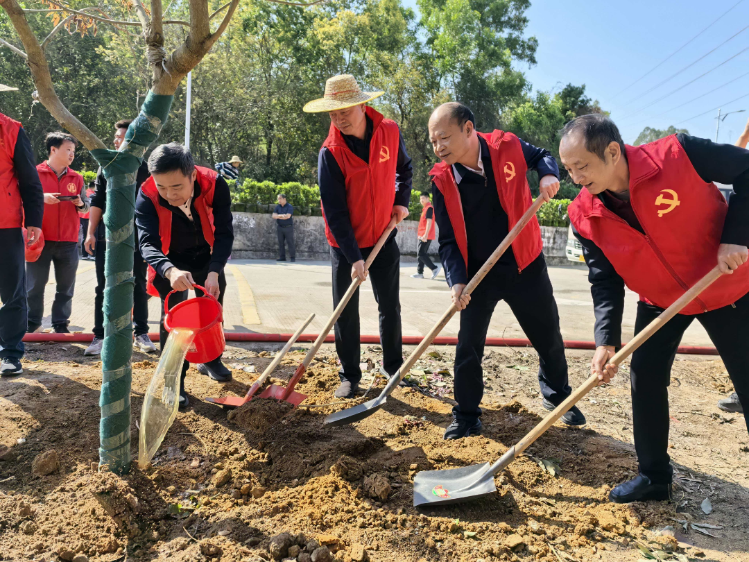 党建引领添新绿 民政践责绘初心——市县民政局联合开展义务植树活动